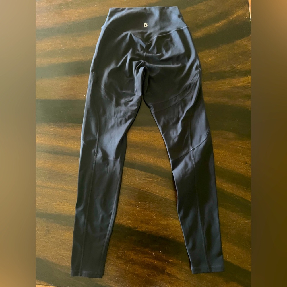 Buff bunny black leggings